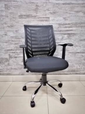 Кресло Barneo K-138 для персонала (черная ткань черная сетка) в Озёрске - ozyorsk.mebel-74.com | фото